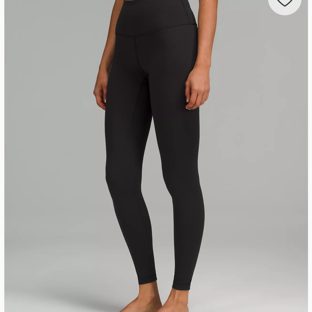 Wunder Under High-Rise Tight 28"

Full-On Luxtreme leggings size 4 black